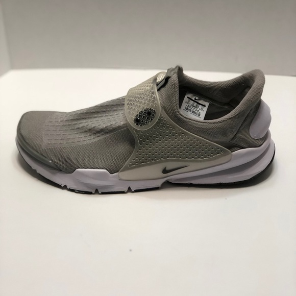 nike sock dart sizing